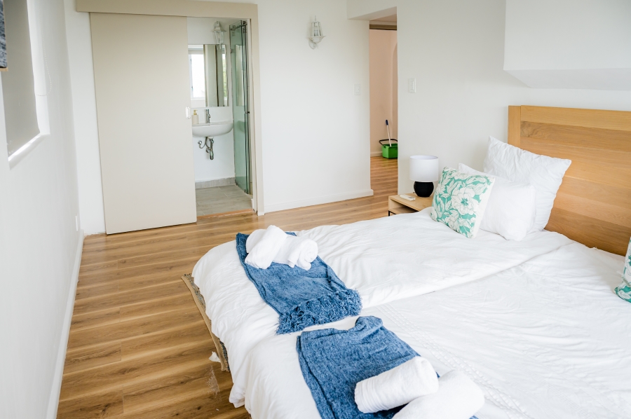 5 Bedroom Property for Sale in Camps Bay Western Cape